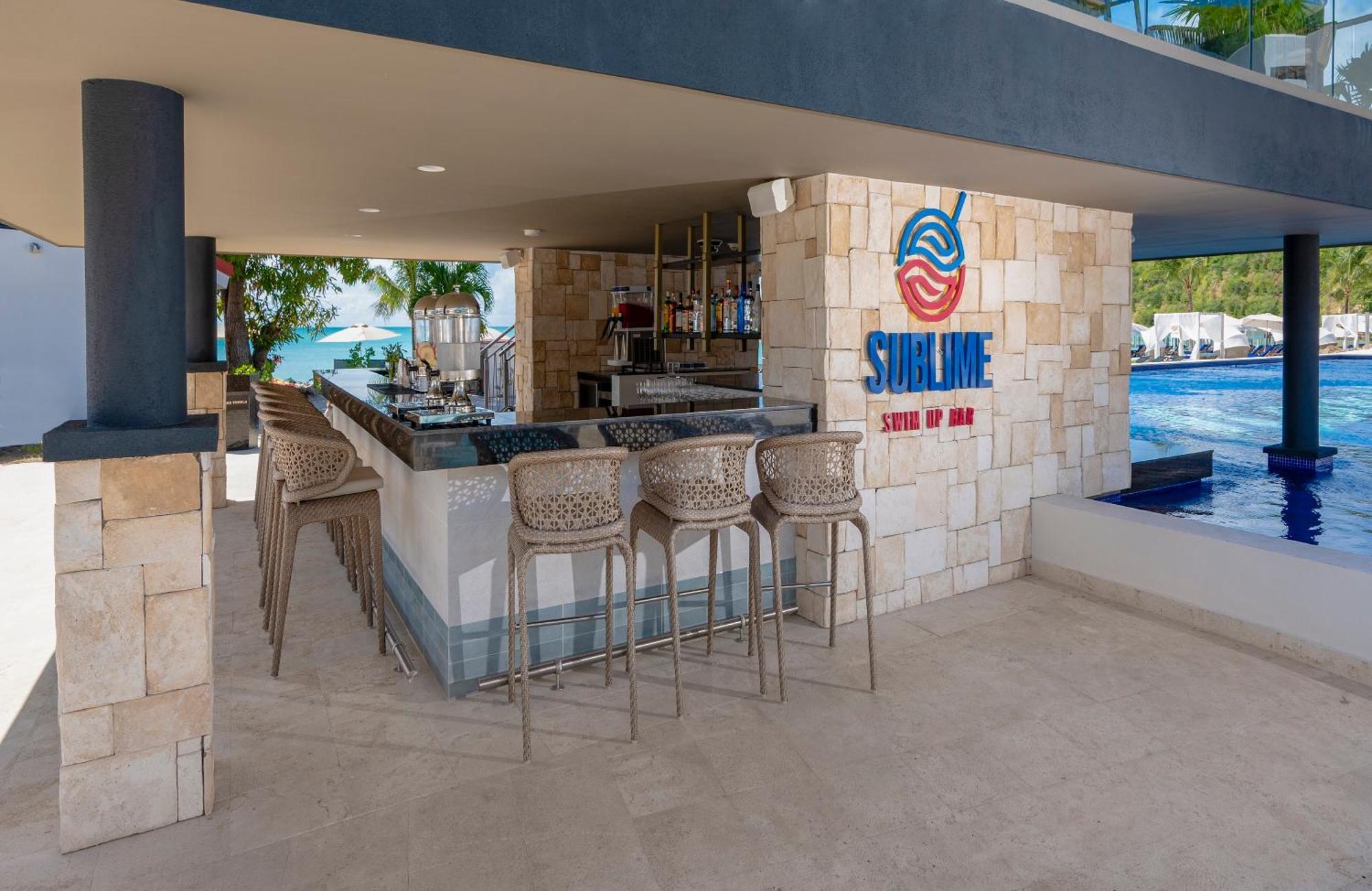 Royalton Chic Antigua, An Autograph Collection All-Inclusive Resort - Adults Only St. John's 外观 照片