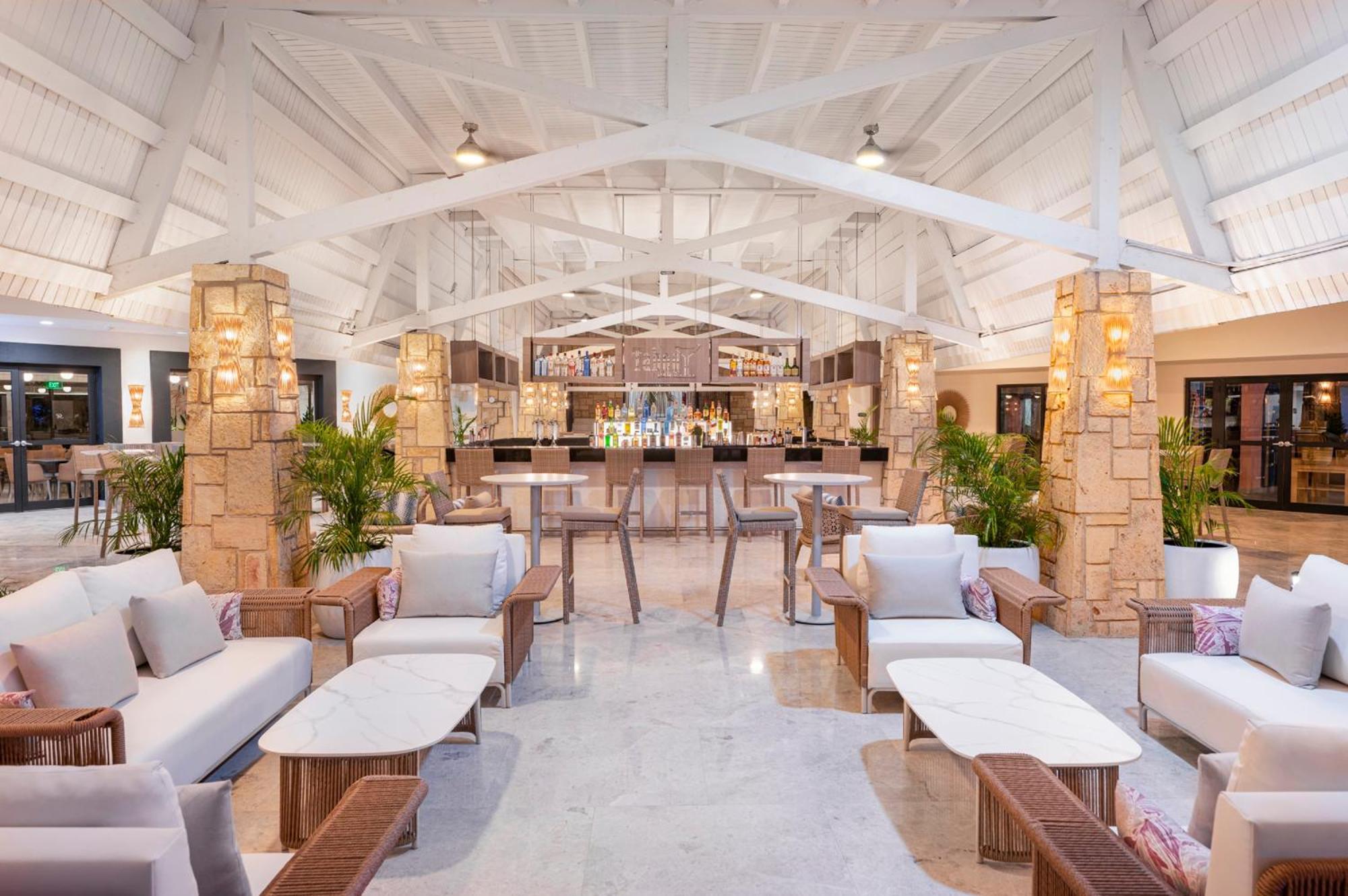 Royalton Chic Antigua, An Autograph Collection All-Inclusive Resort - Adults Only St. John's 外观 照片