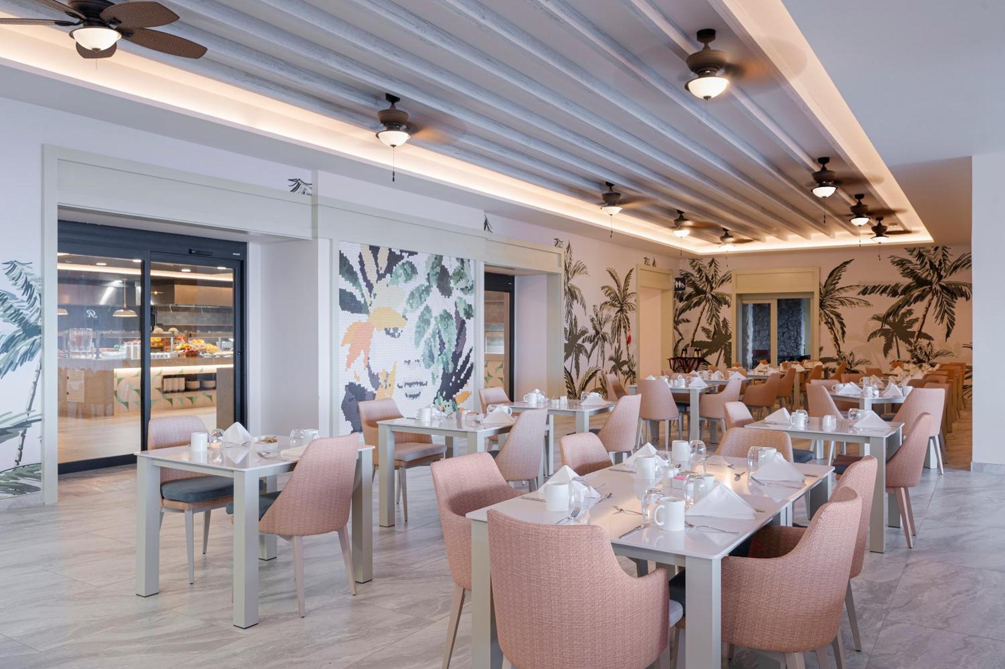 Royalton Chic Antigua, An Autograph Collection All-Inclusive Resort - Adults Only St. John's 外观 照片