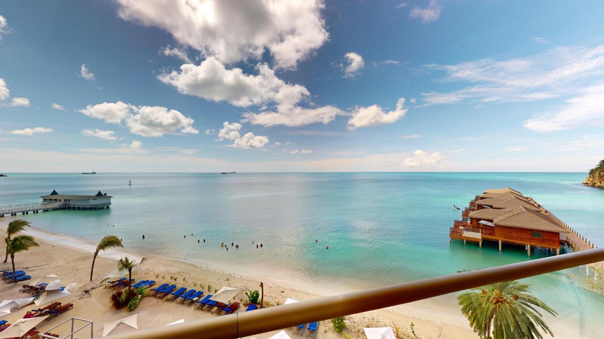 Royalton Chic Antigua, An Autograph Collection All-Inclusive Resort - Adults Only St. John's 外观 照片